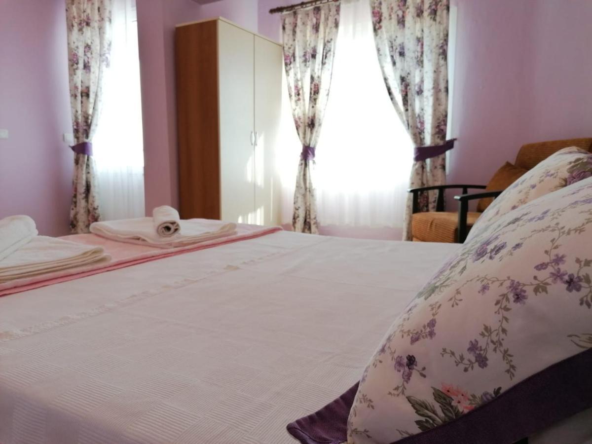 Maviev Otel Çeşme Exterior photo