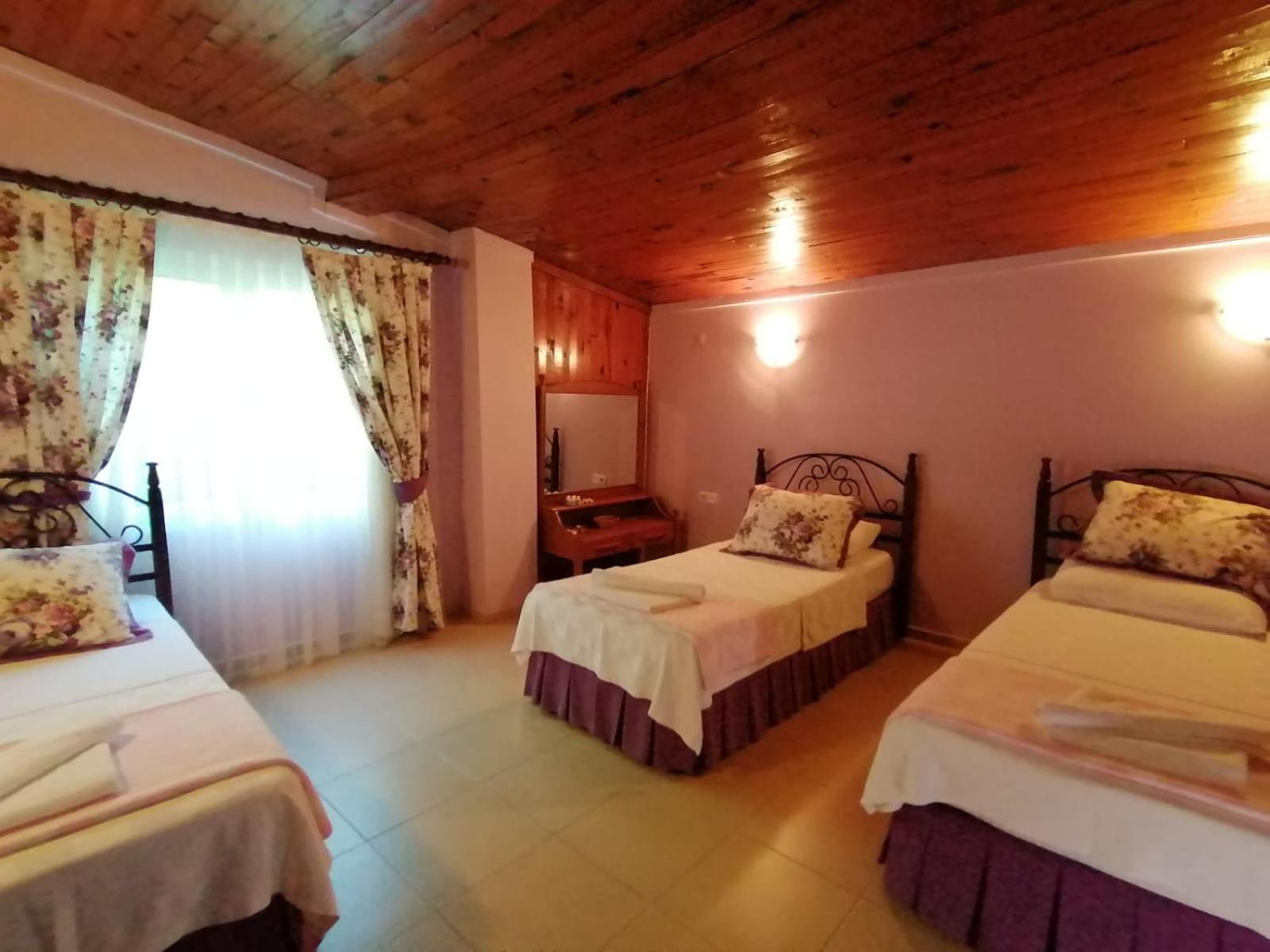 Maviev Otel Çeşme Room photo