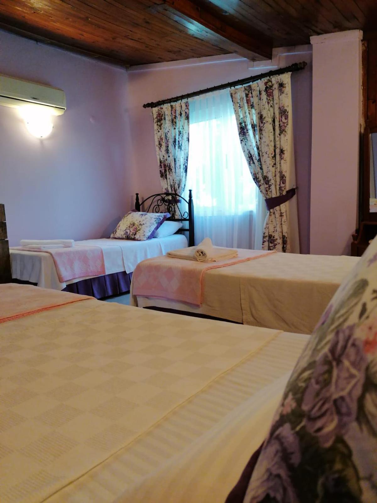 Maviev Otel Çeşme Room photo